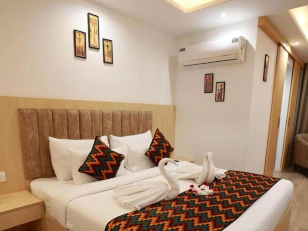 Diona Anukampa Suite With Pool Jaipur Luaran gambar